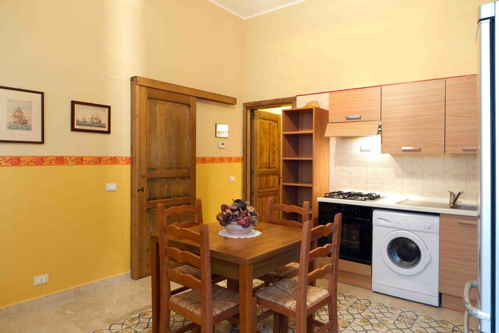 Casa Vacanza Albamarina Trapani Zimmer foto